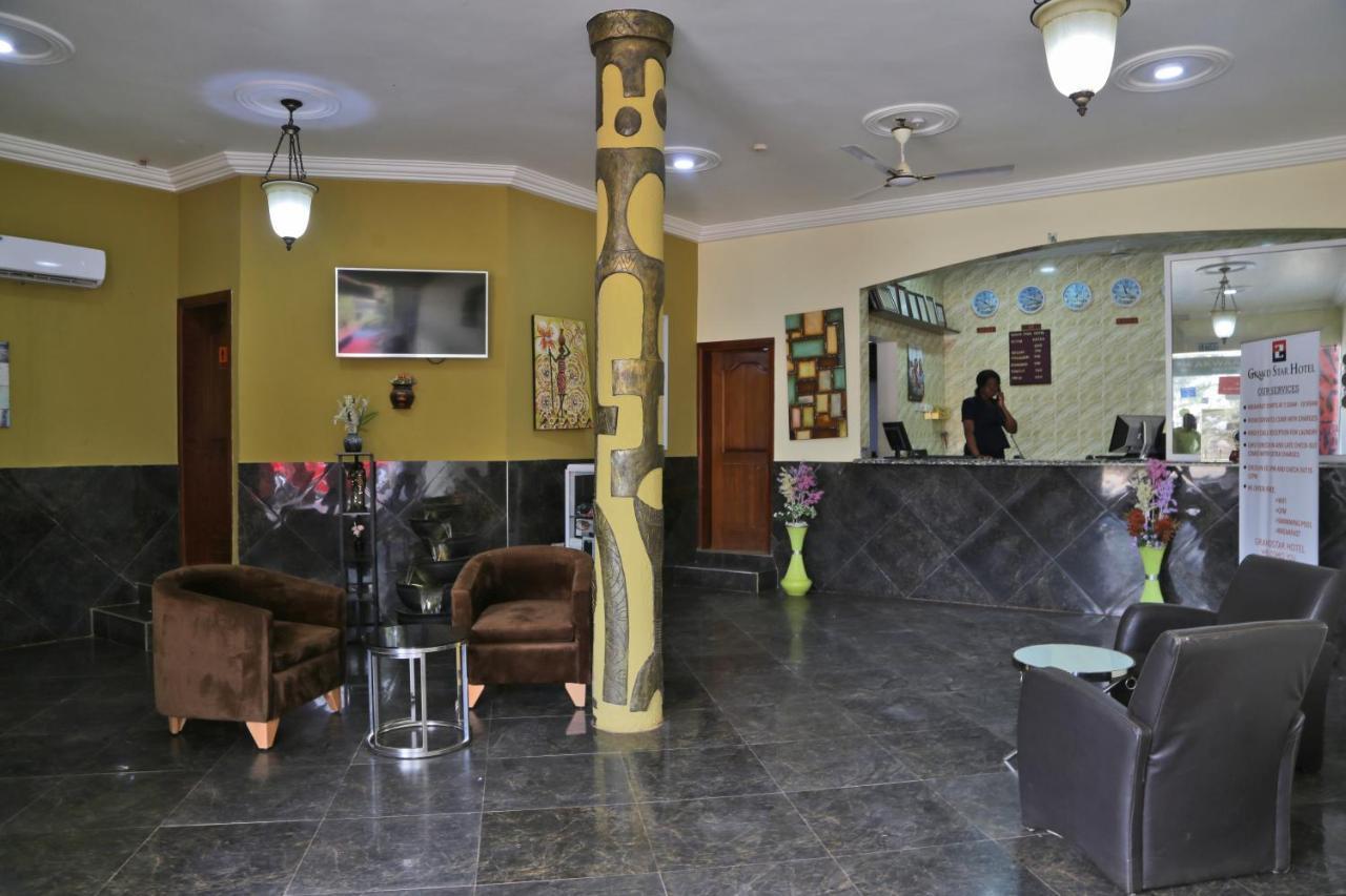 Grand Star Hotel North Legon Extérieur photo