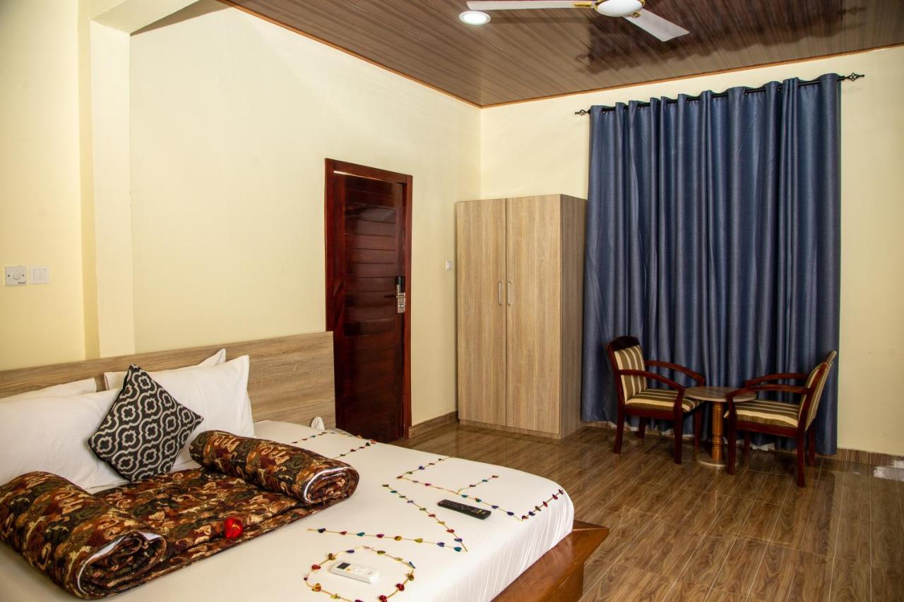Grand Star Hotel North Legon Extérieur photo